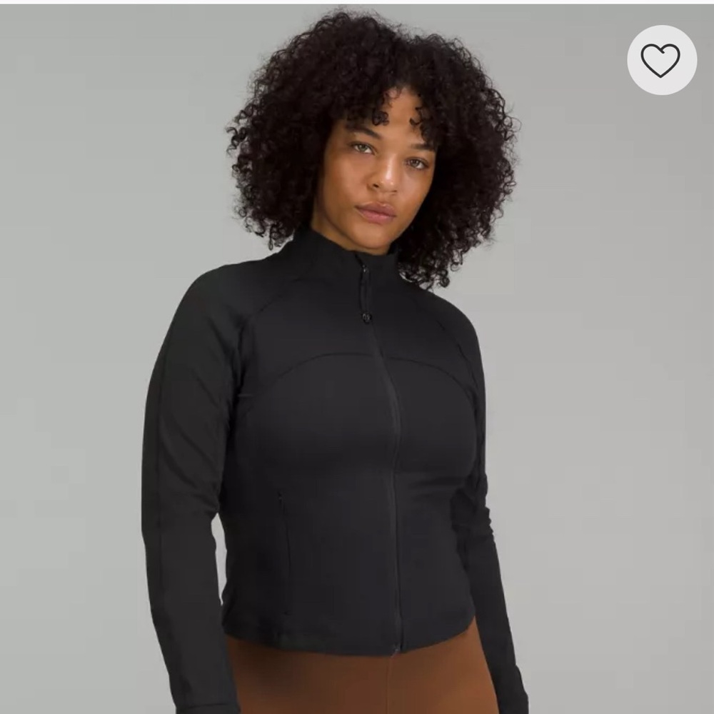 Lulu lemon Define Cropped Jacket
Ribbed Nulu